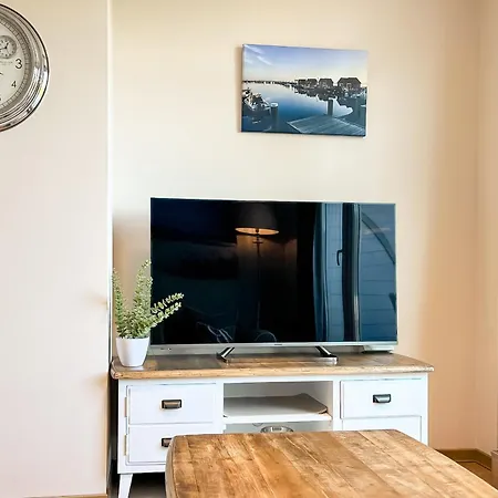 Apartament Baltischer Hof 49 *